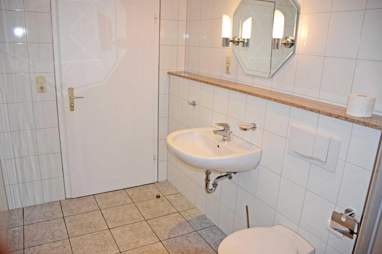 אשרסלבן Ferienwohnung/ Ferienzimmer Asche מראה חיצוני תמונה
