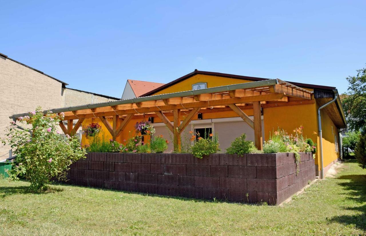 אשרסלבן Ferienwohnung/ Ferienzimmer Asche מראה חיצוני תמונה